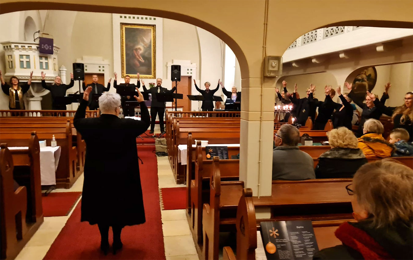 Hiiden Laulun Joulukonsertti Humppilan kirkossa 3.12.2022.